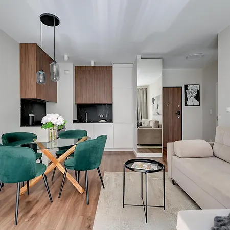 Scala Center & By Lion *