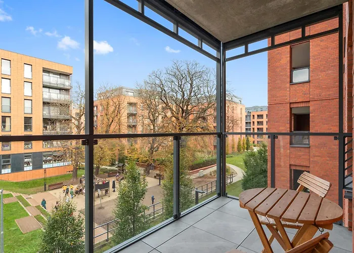 Scala Center & By Lion