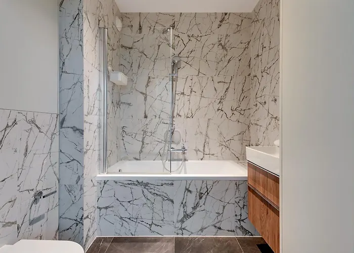 Scala Center & By Lion Apartmán *